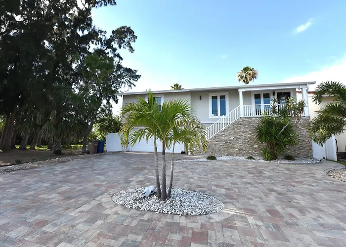 Holiday home Infinaty Oasis - Waterfront - Pool - Walk To